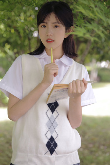 女邻居2